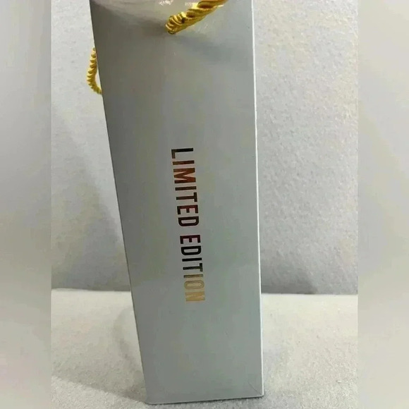 Taylor& Fitch Merry Vibes Body Care Duo Body scrub and body butter 8.12 Fl Oz - Picture 6 of 7